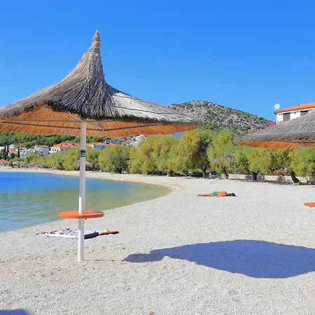Апартаменты With Swimming Pool Seget Vranjica, Trogir - 24946 Сегет-Враница