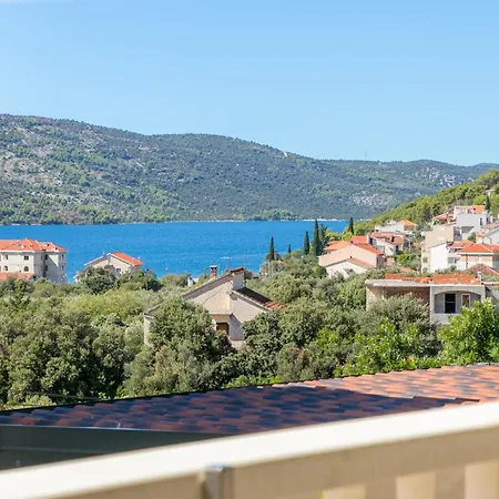 With Swimming Pool Seget Vranjica, Trogir - 24946 Сегет-Враница