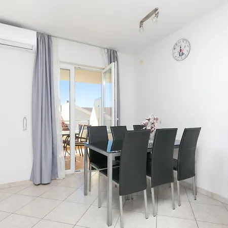 With Swimming Pool Seget Vranjica, Trogir - 24946