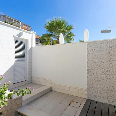 With Swimming Pool Seget Vranjica, Trogir - 24946 *